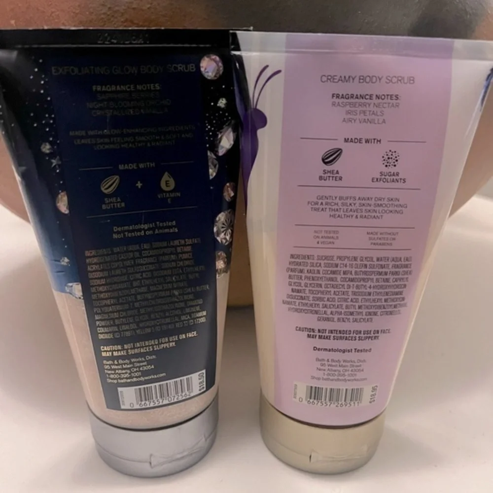 Bath and body works‎ (2) body scrubs